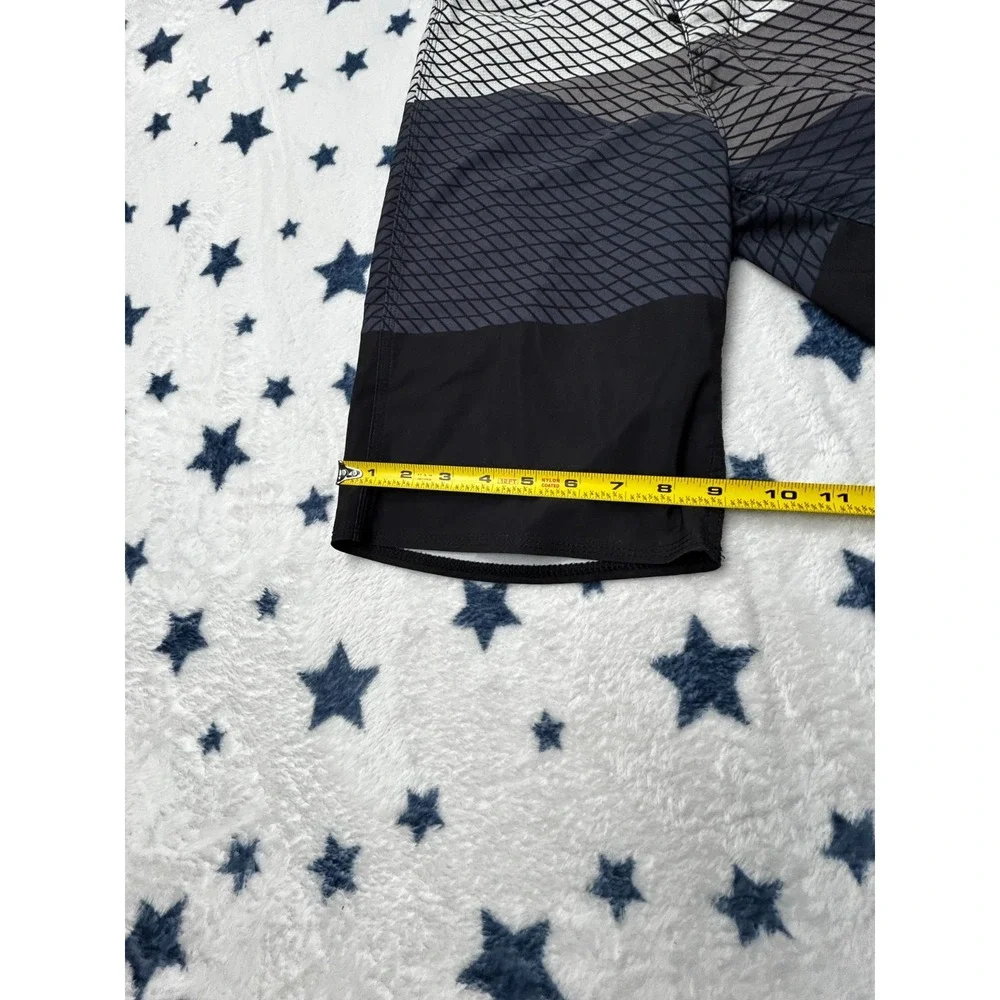 Quiksilver Mens Board Shorts Size 27 Black Gray Surf Swim Beach Stretch